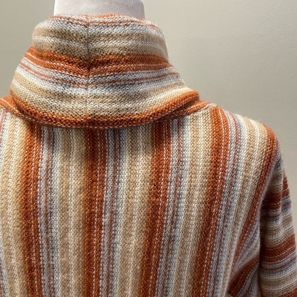 🧡 VINTAGE 70s pullover cowl neck striped sweater with flare sleeves size L - Picture 9 of 16